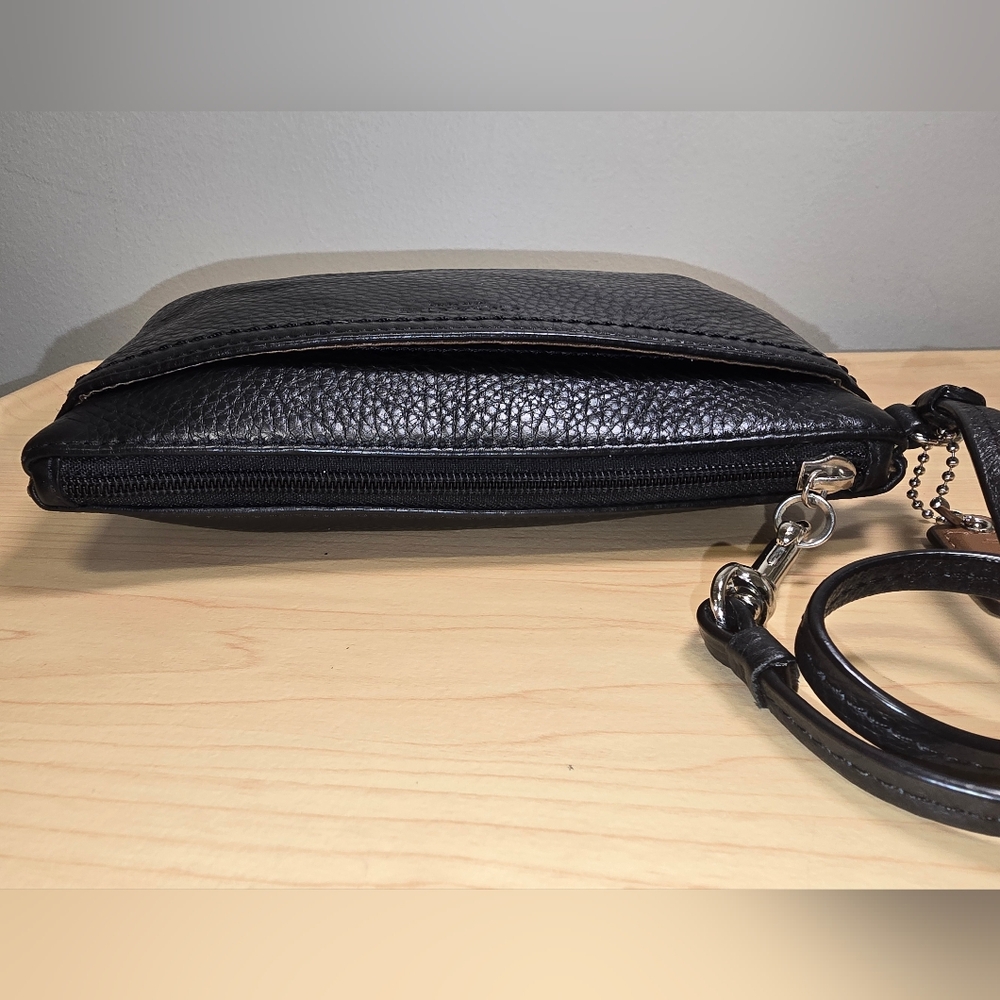 COACH Black Soft Pebbled Leather Wrist Strap Pouch Wristlet - Picture 5 of 11